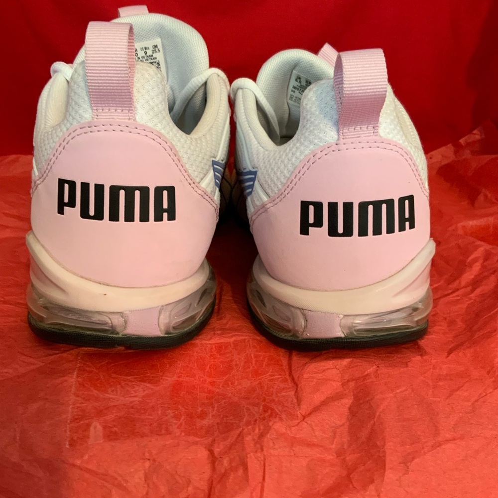 PUMA - Picture 7 of 8